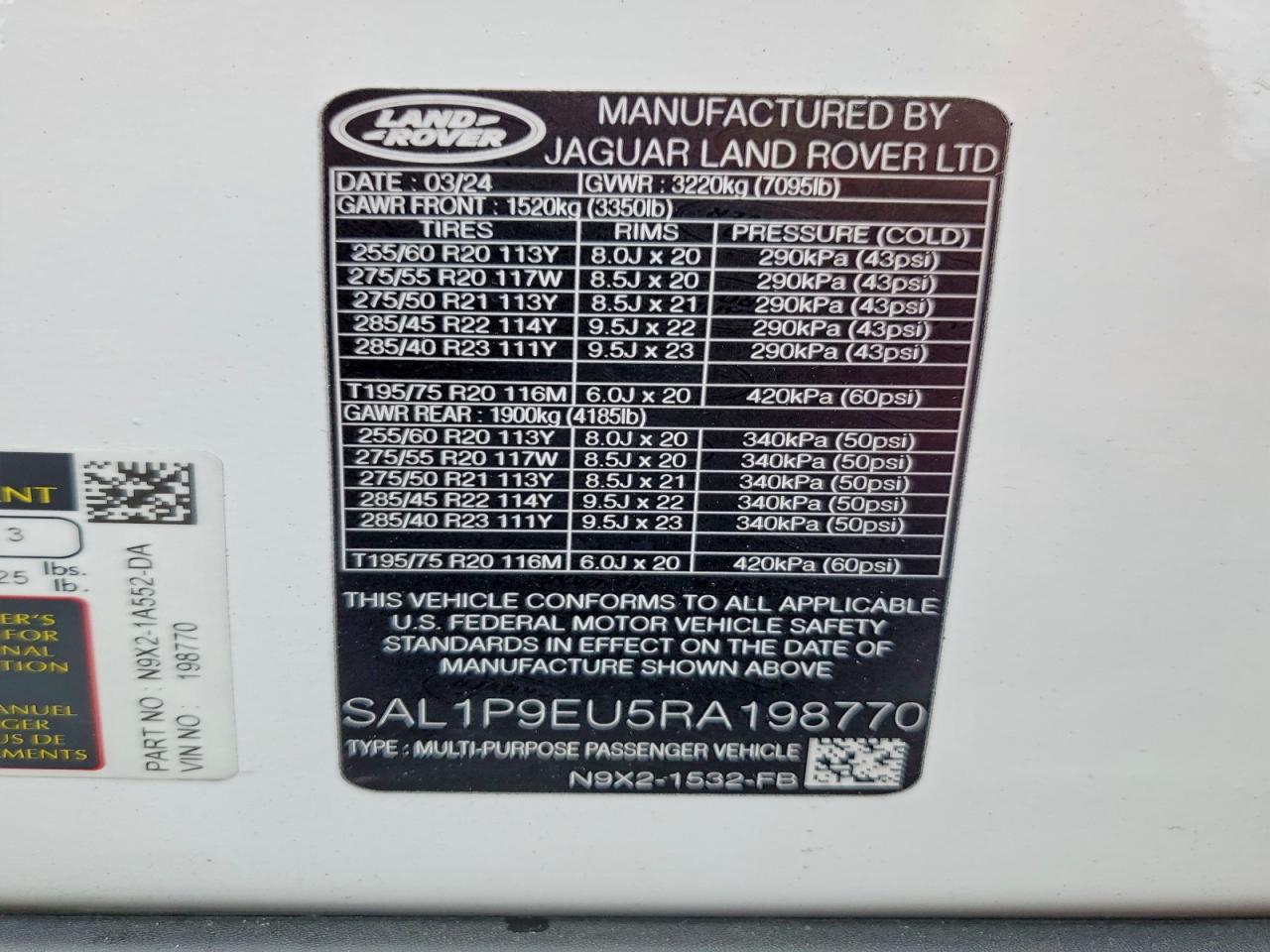 2024 LAND ROVER RANGE ROVER SPORT SE photo 14