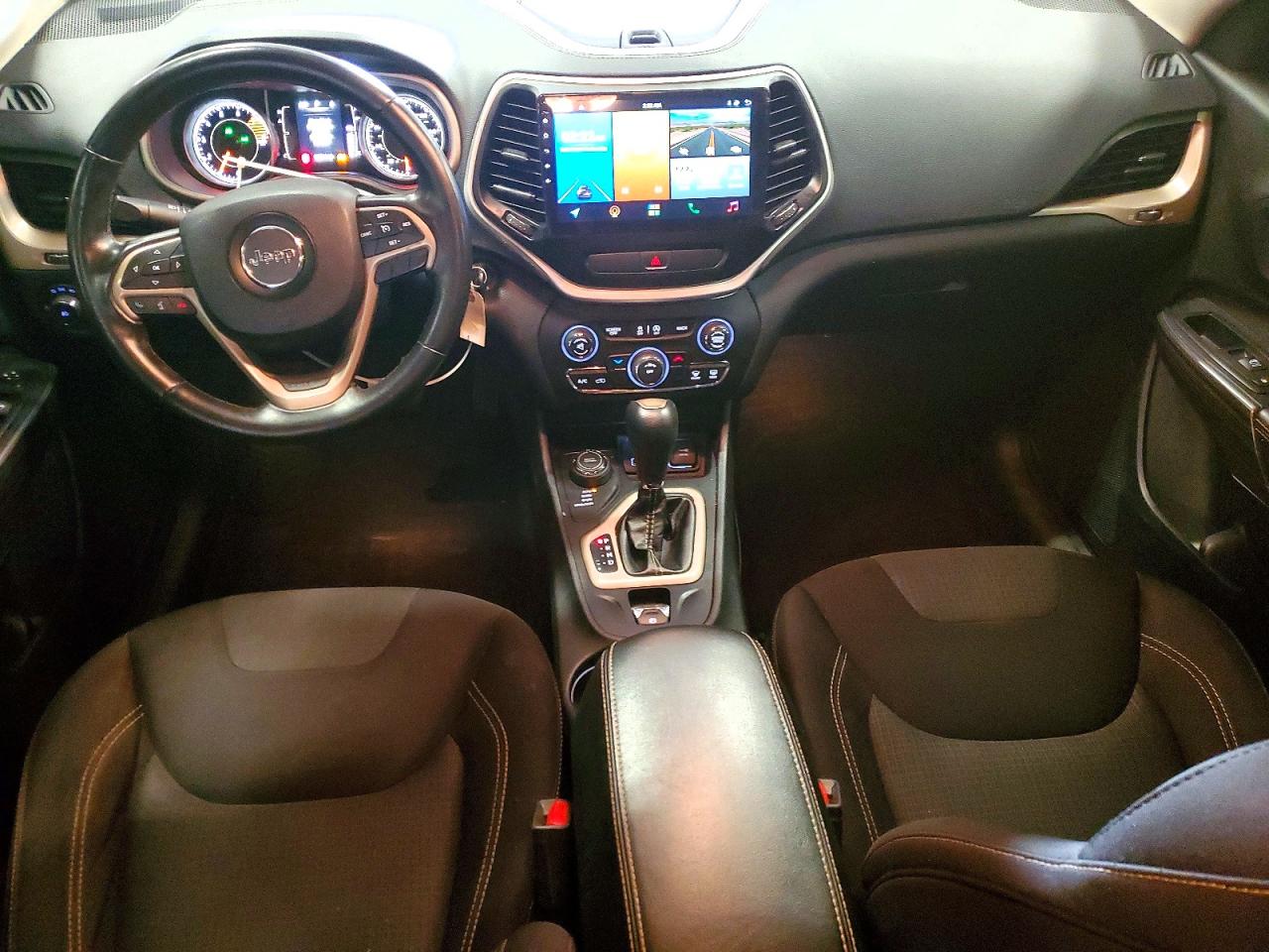 2016 JEEP CHEROKEE LATITUDE photo 15