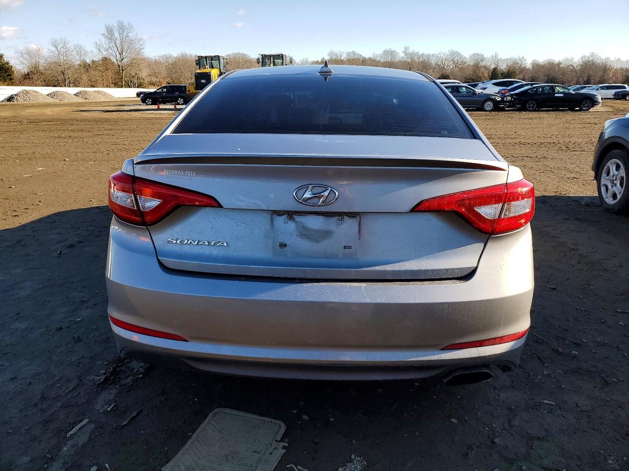 2016 HYUNDAI SONATA SE photo 11