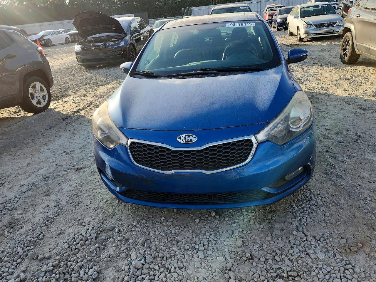 2014 KIA FORTE EX photo 5