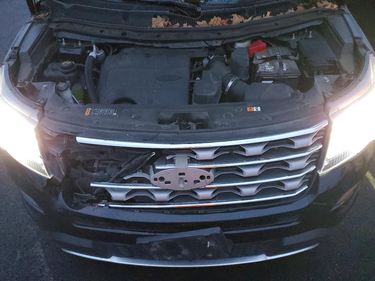 2017 FORD EXPLORER XLT photo 12