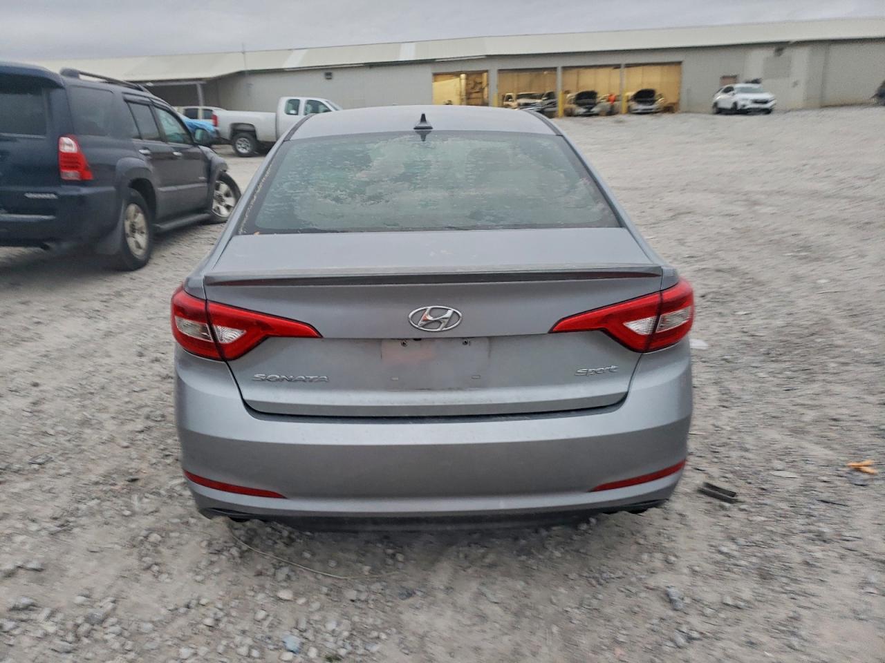 2015 HYUNDAI SONATA SPORT photo 6