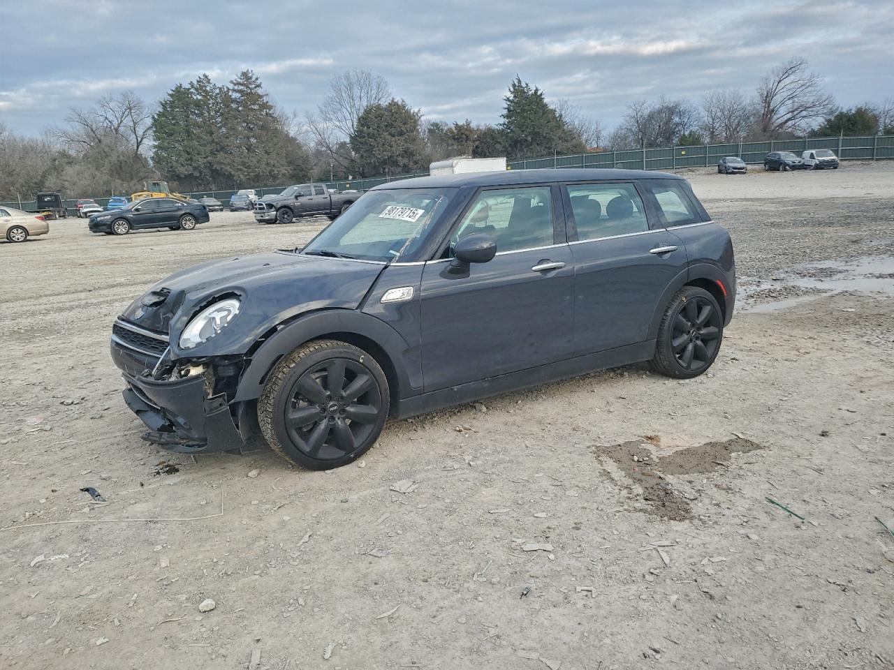 2017 MINI COOPER