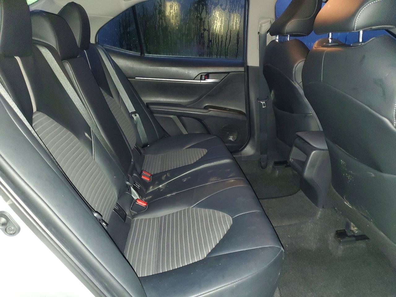 2021 TOYOTA CAMRY SE photo 10