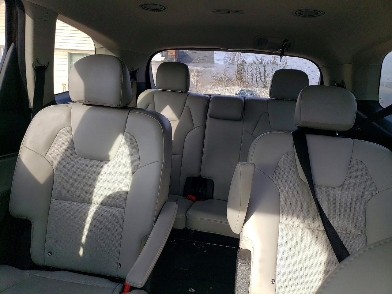 2021 KIA TELLURIDE S photo 10