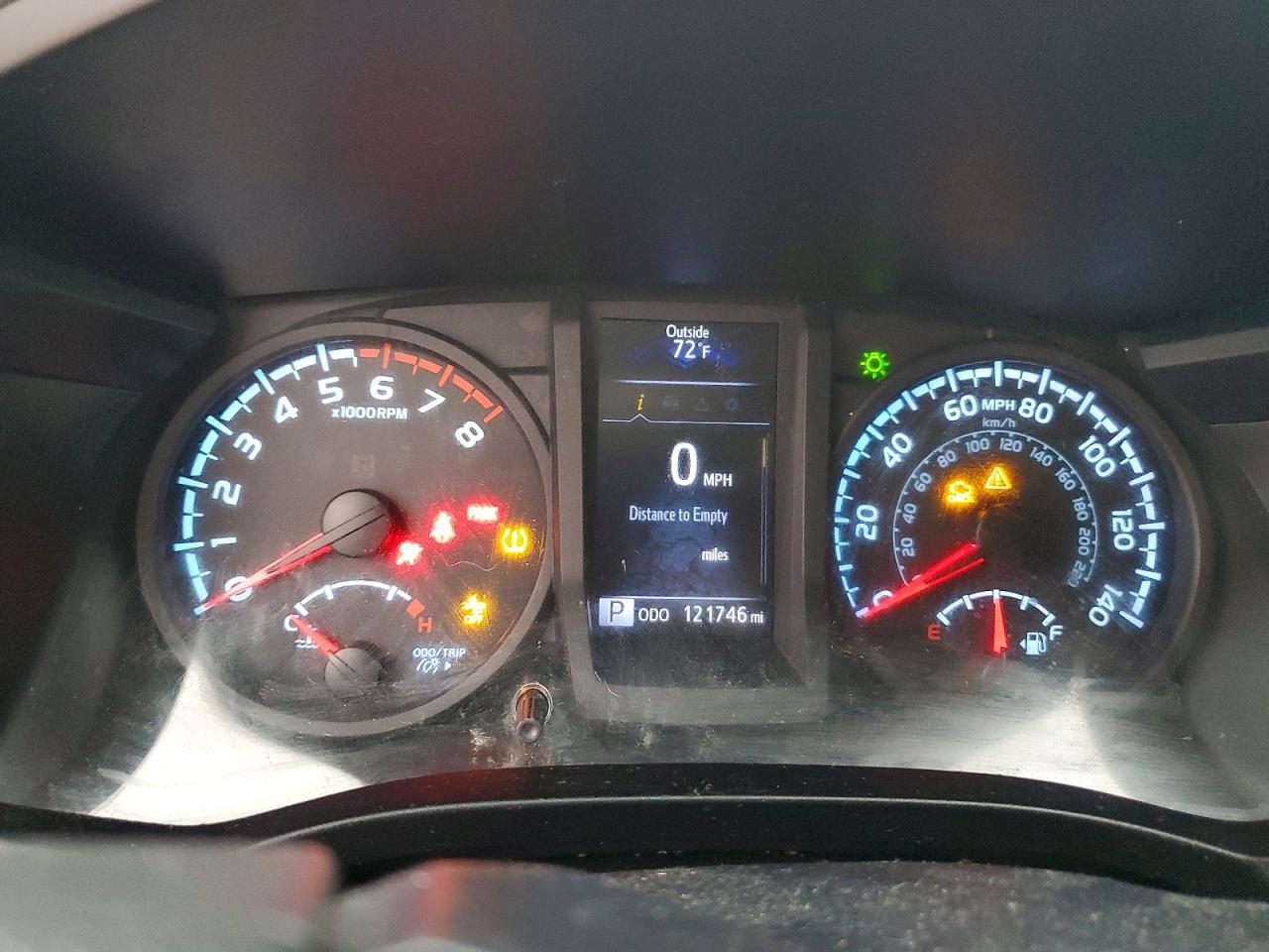 2019 TOYOTA TACOMA photo 9