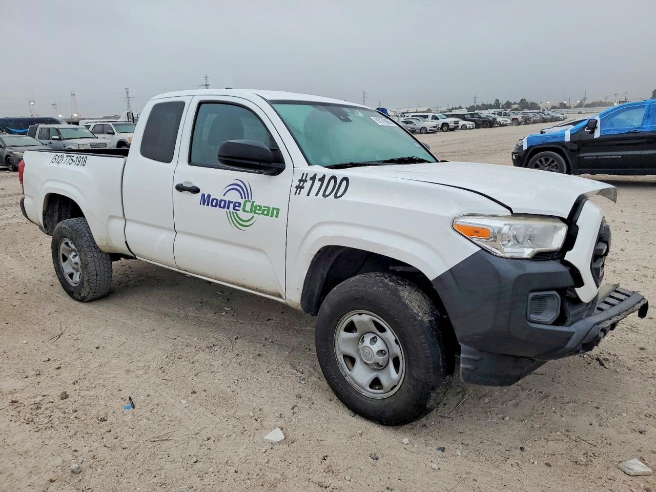 2019 TOYOTA TACOMA photo 4