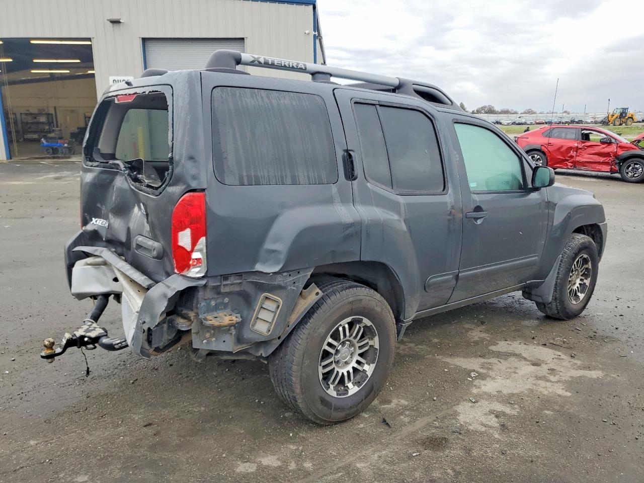 2013 NISSAN XTERRA X photo 3