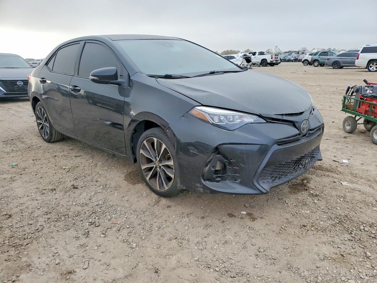 2017 TOYOTA COROLLA L photo 4