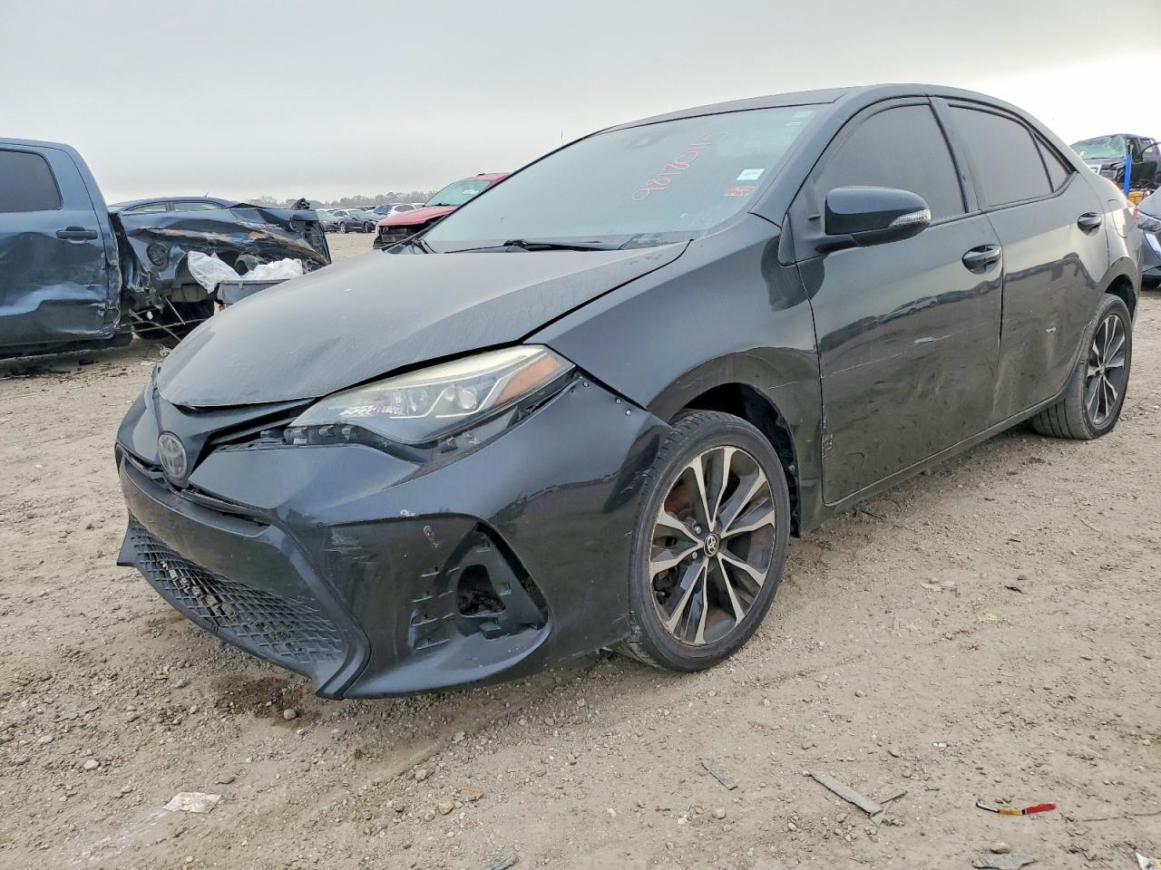 2017 TOYOTA COROLLA