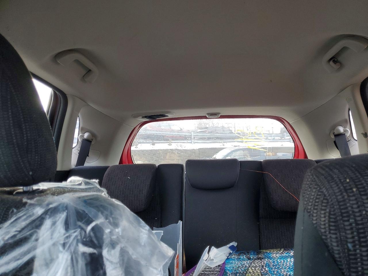 2016 HONDA FIT LX photo 28