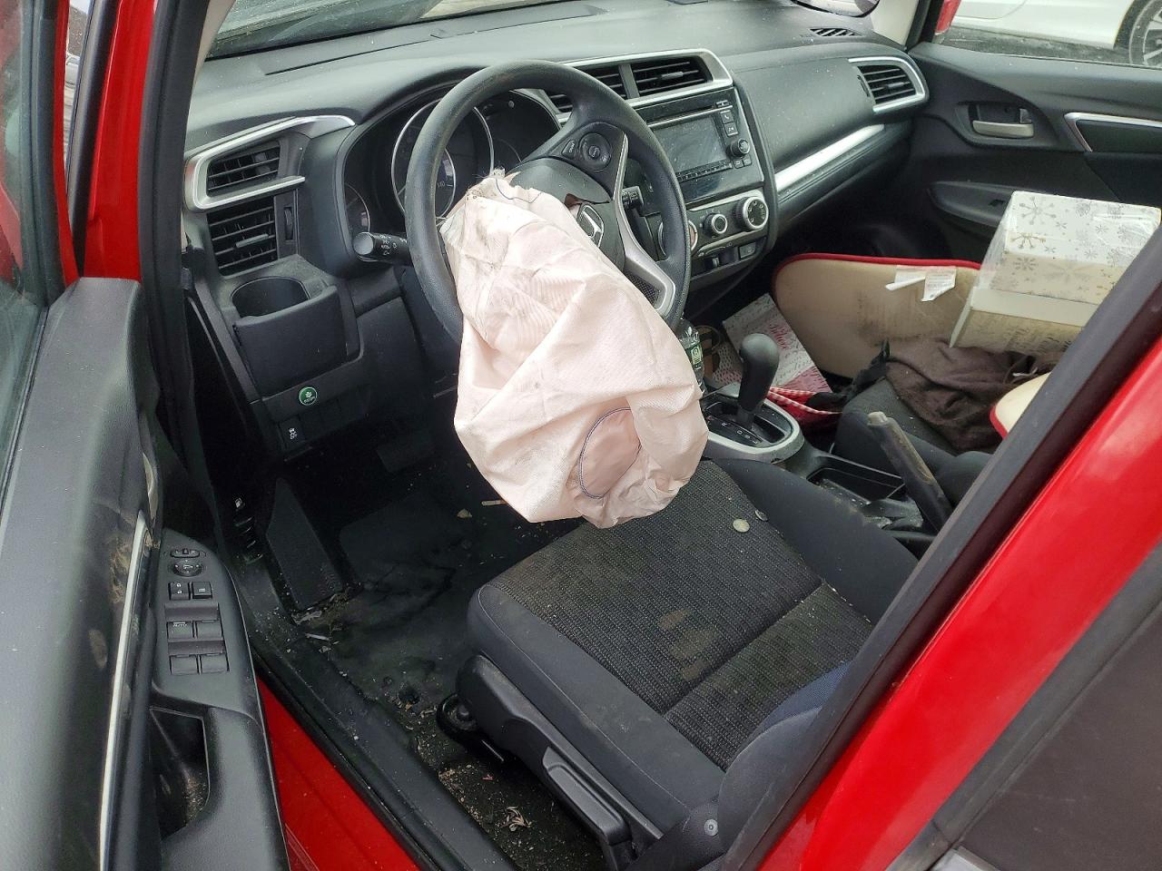 2016 HONDA FIT LX photo 22