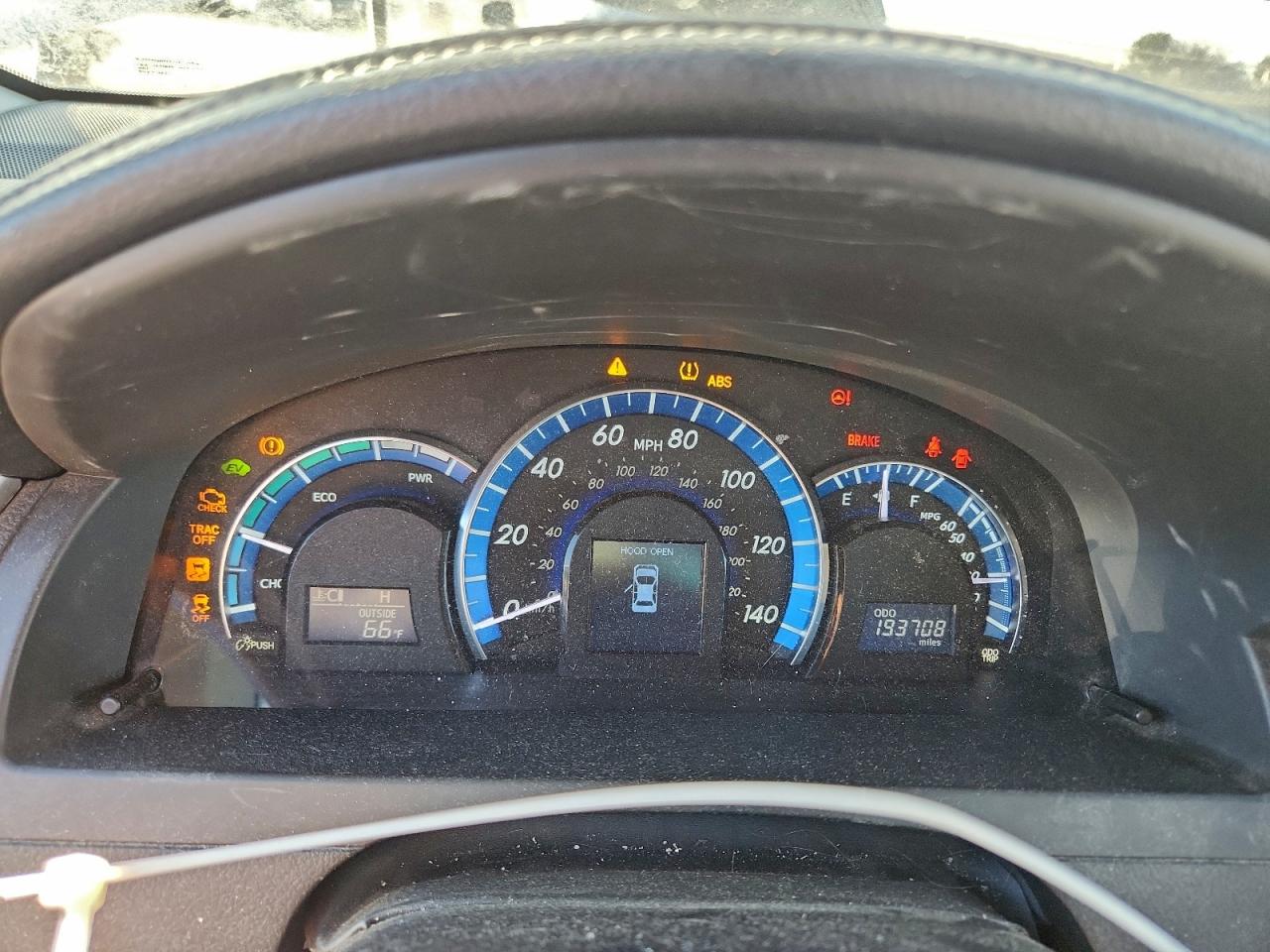 2012 TOYOTA CAMRY HYBRID photo 25