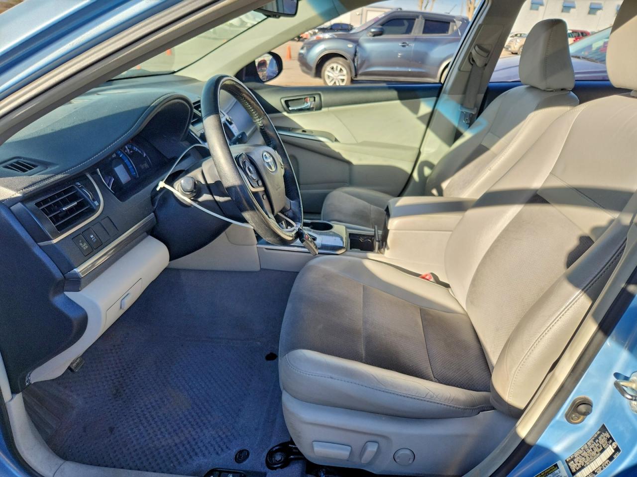 2012 TOYOTA CAMRY HYBRID photo 19