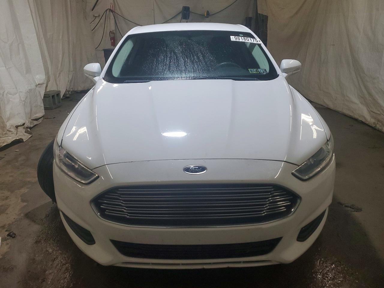 2016 FORD FUSION SE photo 5
