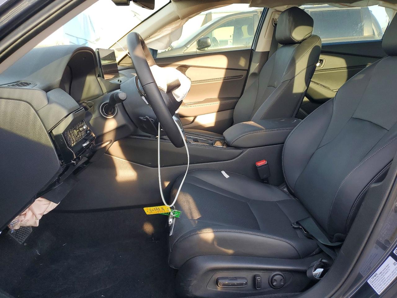 2025 HONDA ACCORD TOURING HYBRID photo 7