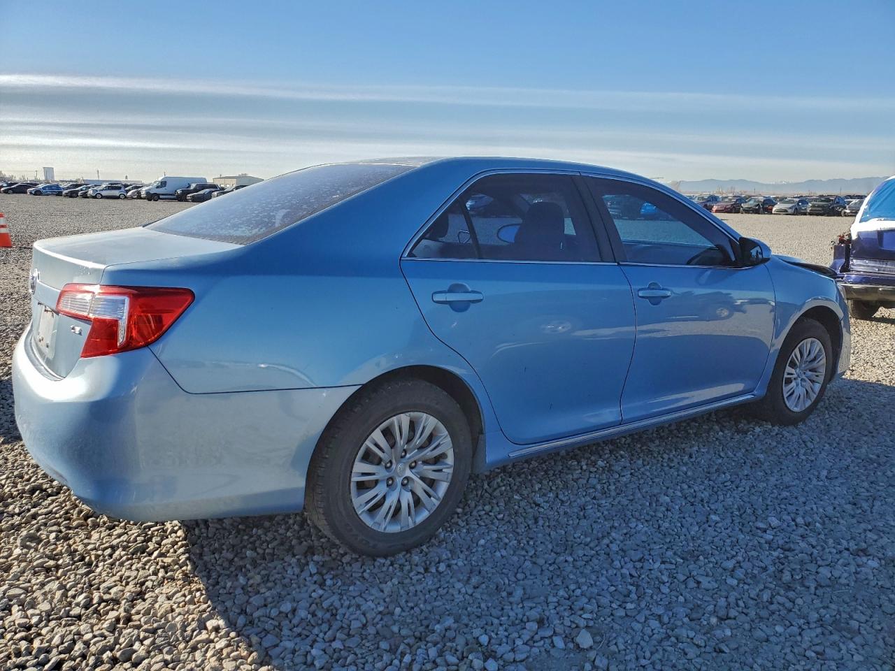 2012 TOYOTA CAMRY BASE photo 5