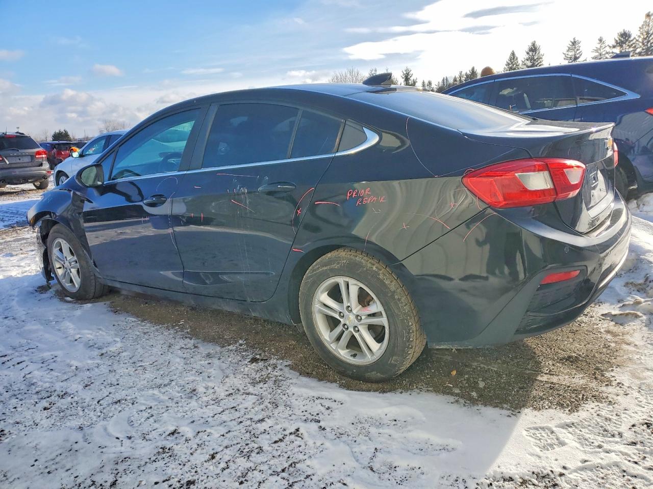 2017 CHEVROLET CRUZE LT photo 3