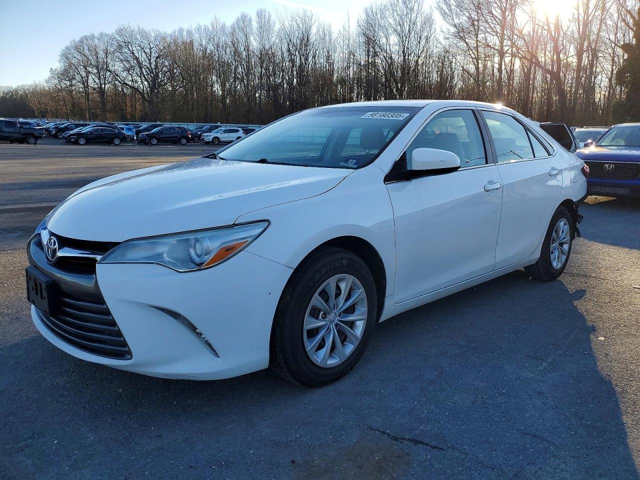 2017 TOYOTA CAMRY