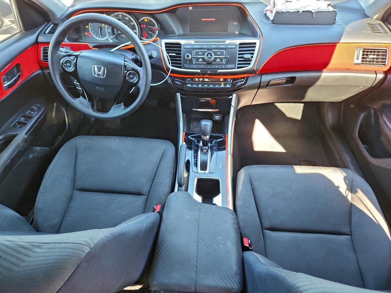 2017 HONDA ACCORD LX photo 8