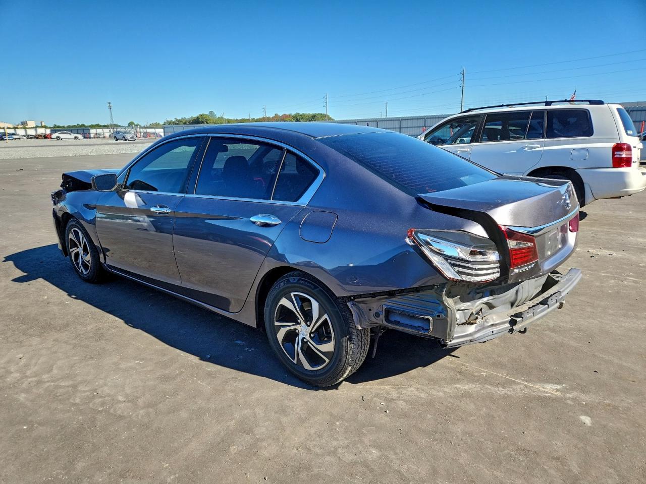 2017 HONDA ACCORD LX photo 2