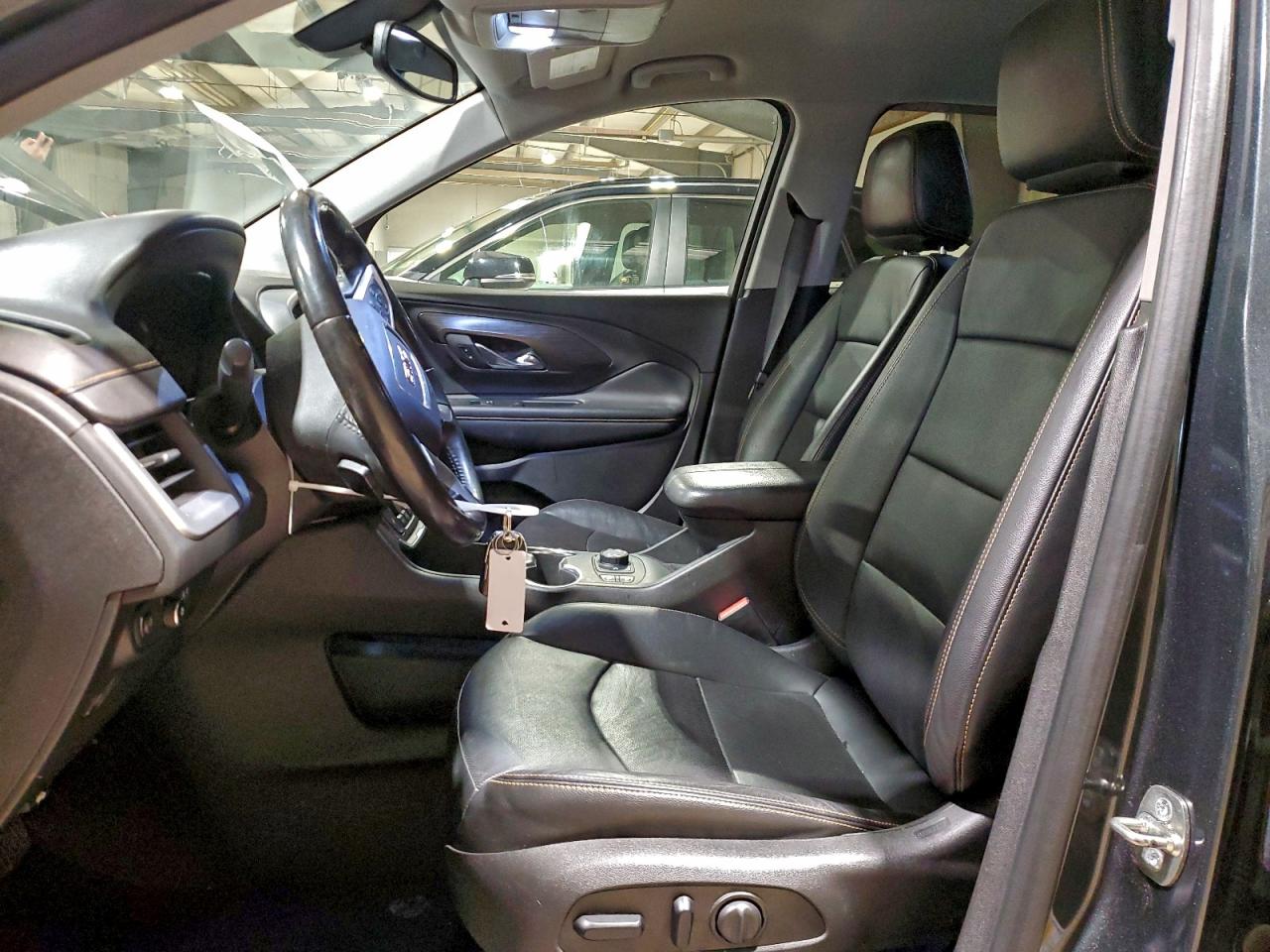 2018 GMC TERRAIN SLT photo 7