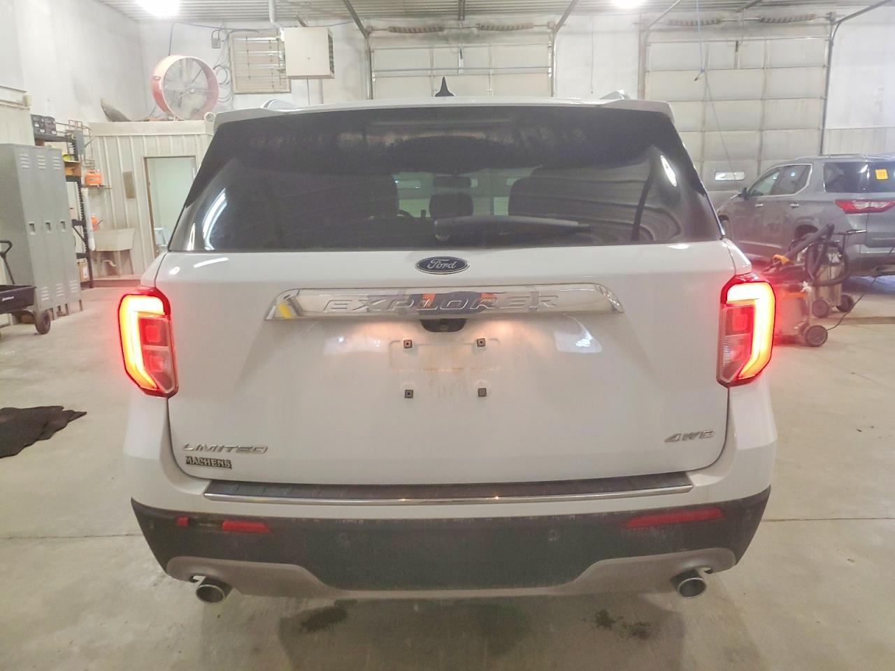 2023 FORD EXPLORER LIMITED photo 6