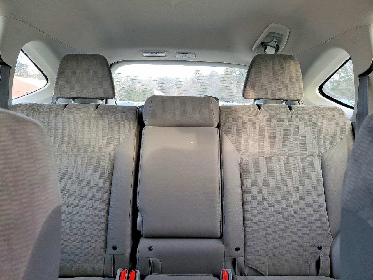 2014 HONDA CR-V LX photo 10