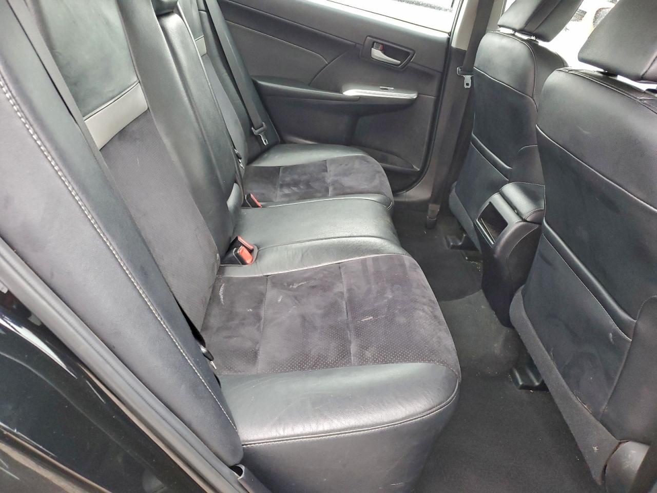 2013 TOYOTA CAMRY SE photo 10