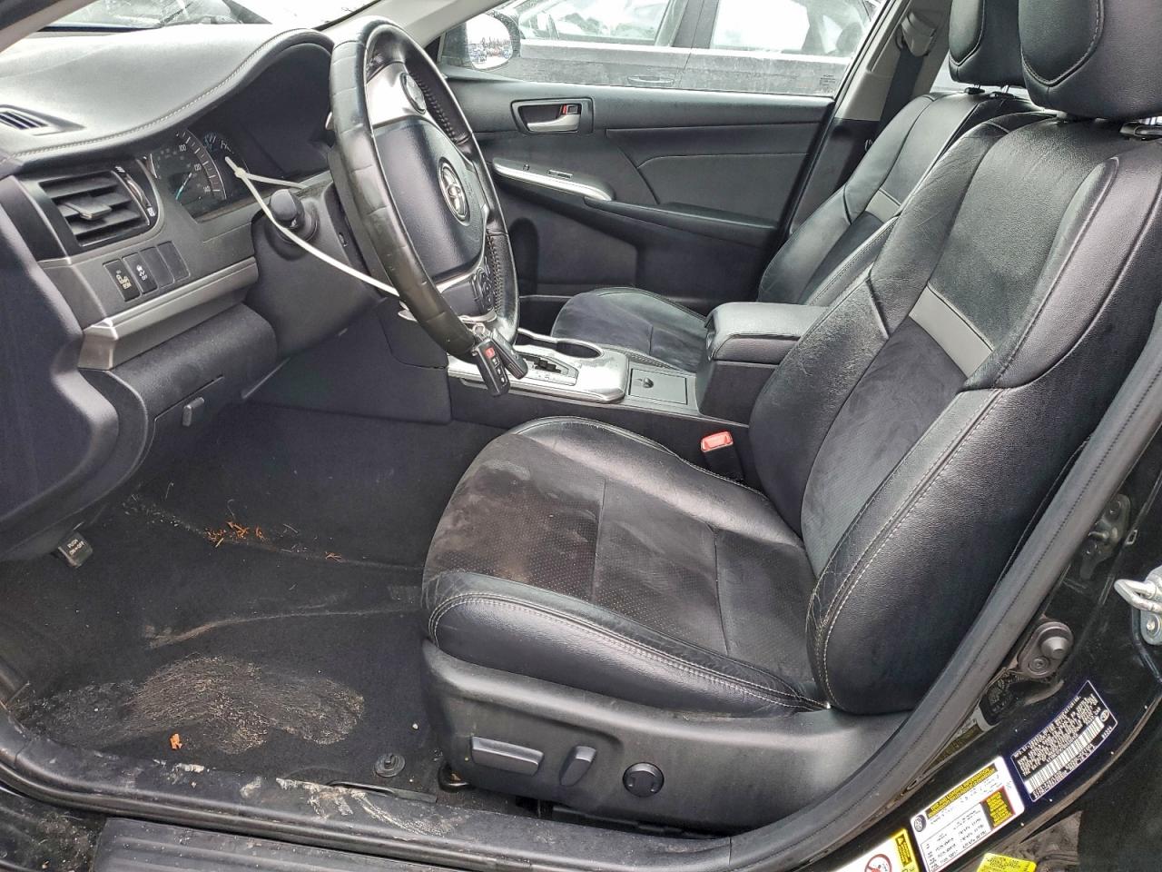 2013 TOYOTA CAMRY SE photo 7