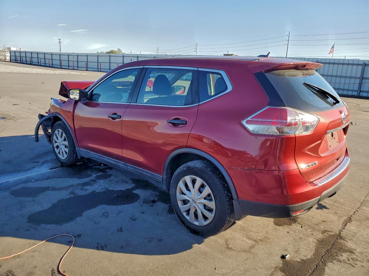 2016 NISSAN ROGUE S photo 2