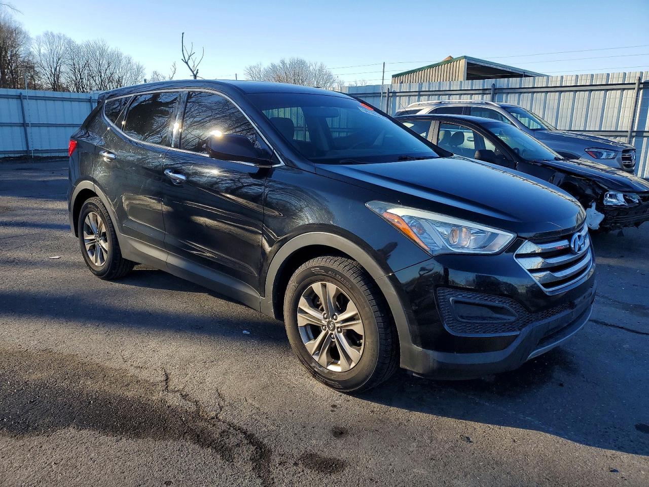 2016 HYUNDAI SANTA FE SPORT photo 4