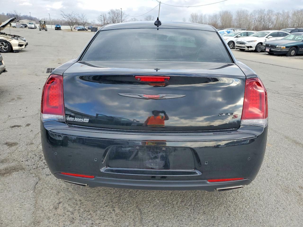 2021 CHRYSLER 300 S photo 6