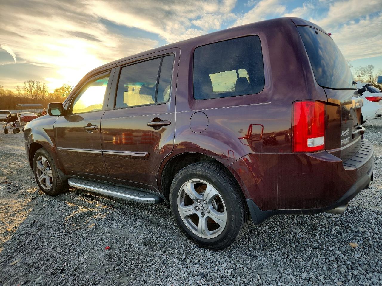 2015 HONDA PILOT EXLN photo 4