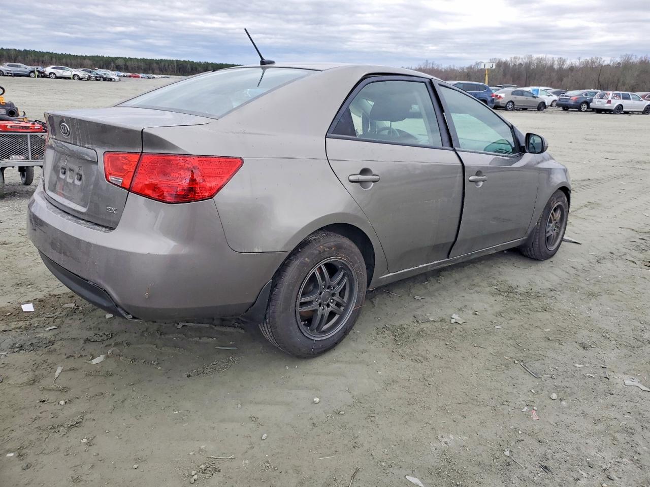 2013 KIA FORTE EX photo 3