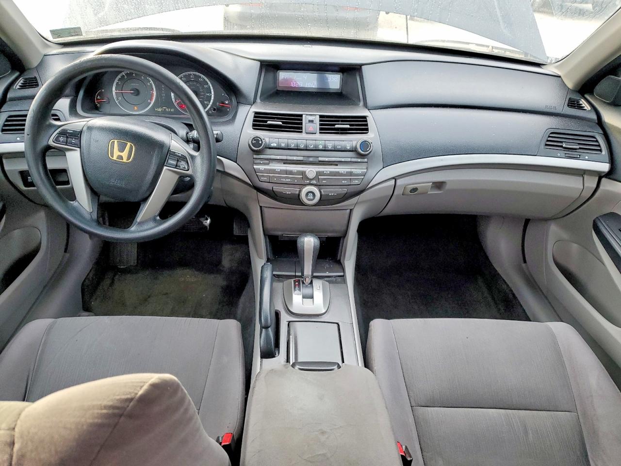 2011 HONDA ACCORD LX photo 8