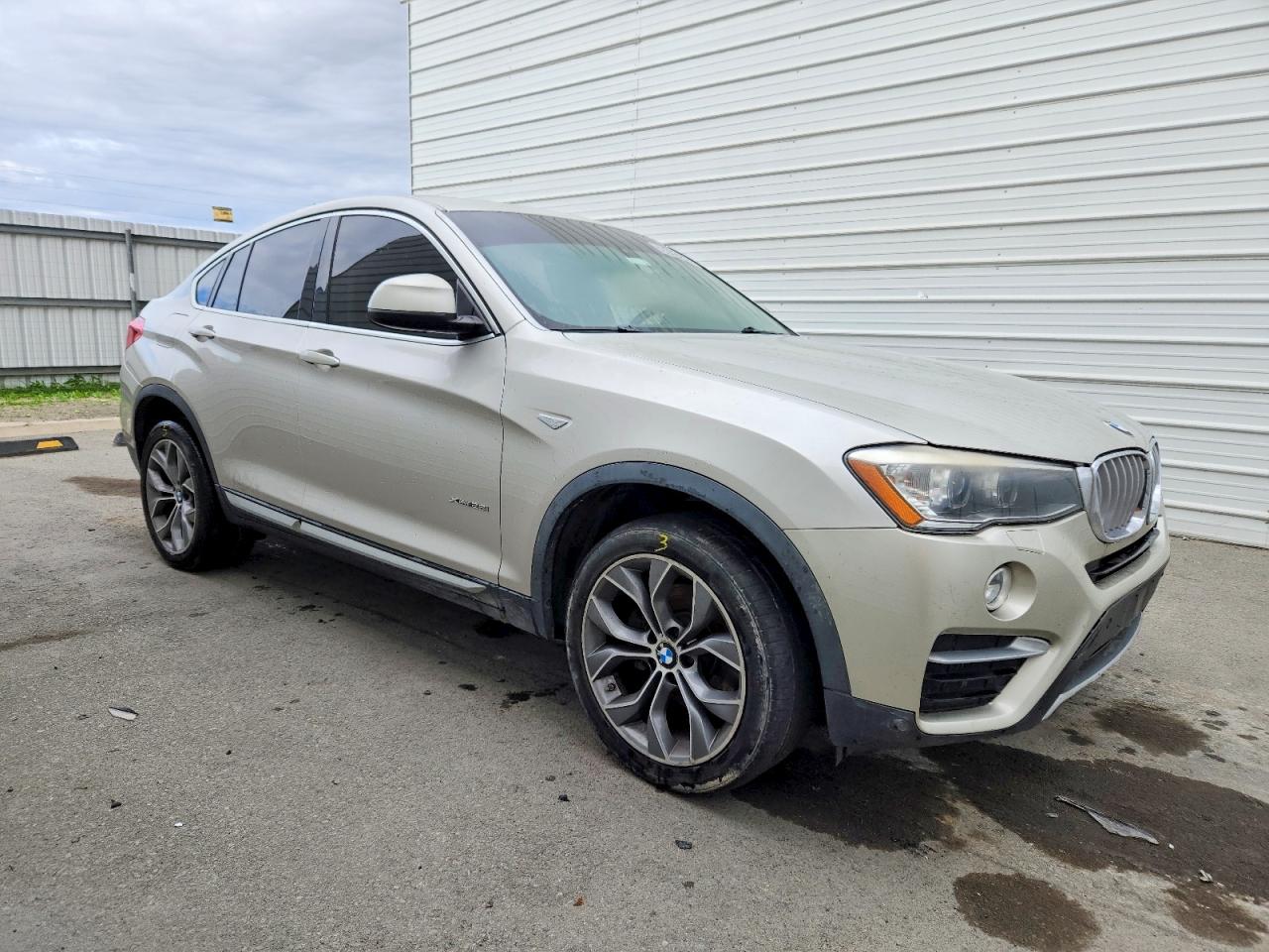 2015 BMW X4 XDRIVE28I photo 4