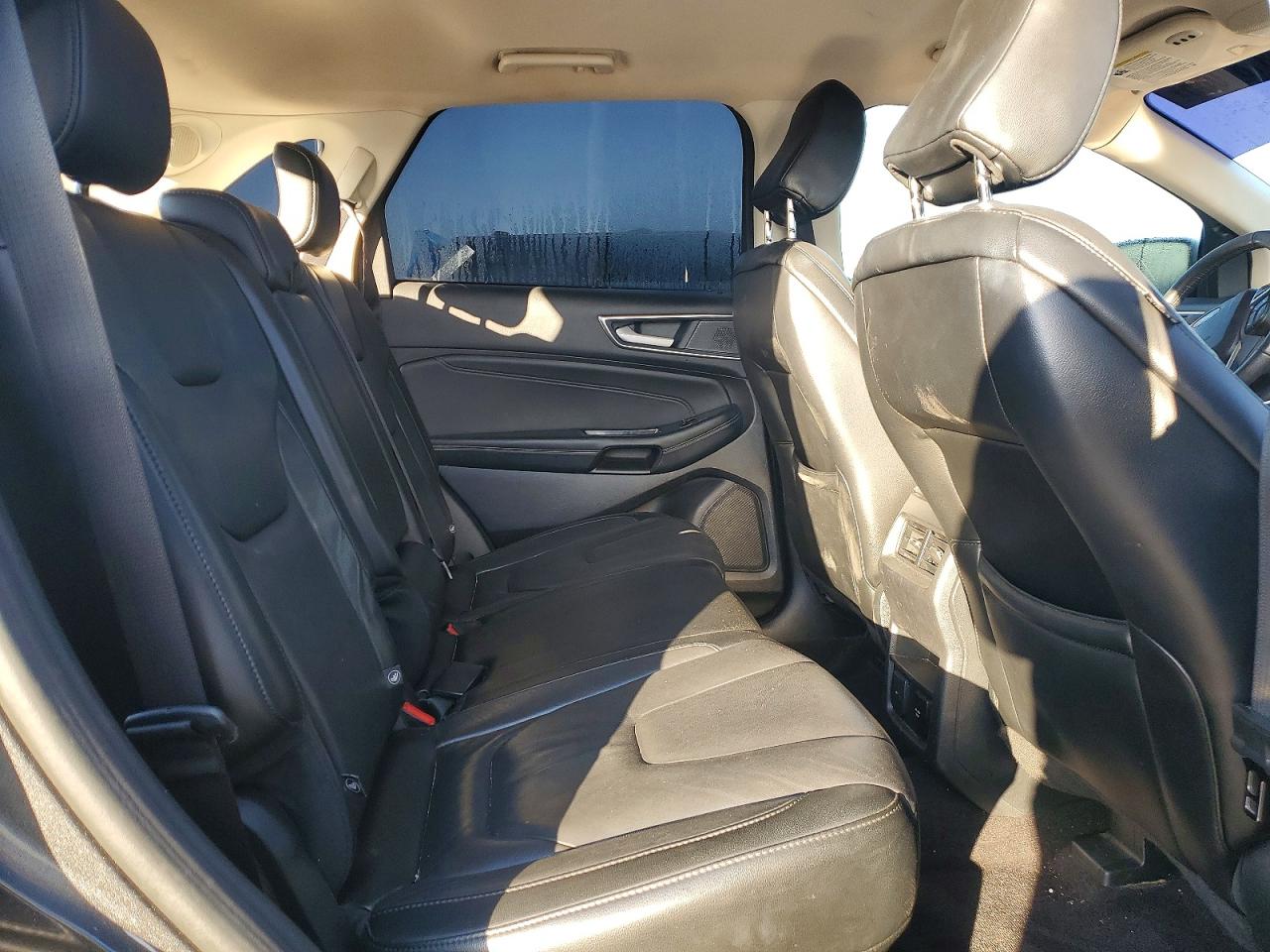 2020 FORD EDGE TITANIUM photo 21