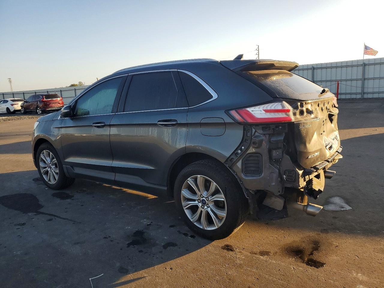 2020 FORD EDGE TITANIUM photo 3