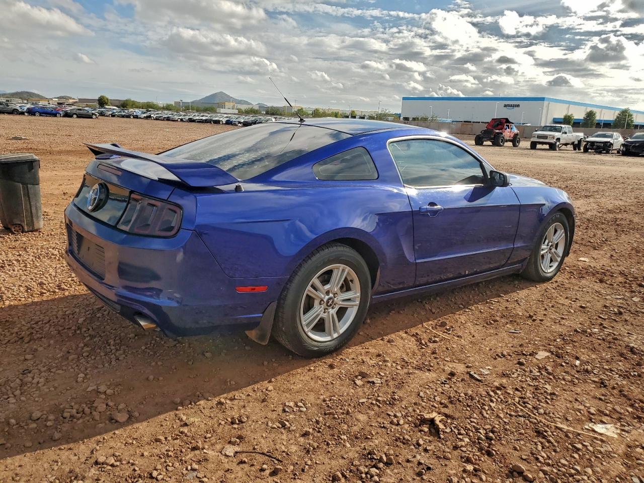 2014 FORD MUSTANG photo 5