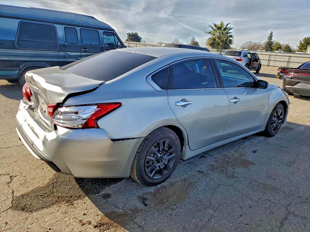 2017 NISSAN ALTIMA 2.5 photo 3
