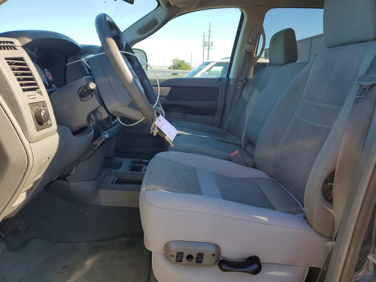 2007 DODGE RAM 1500 photo 7