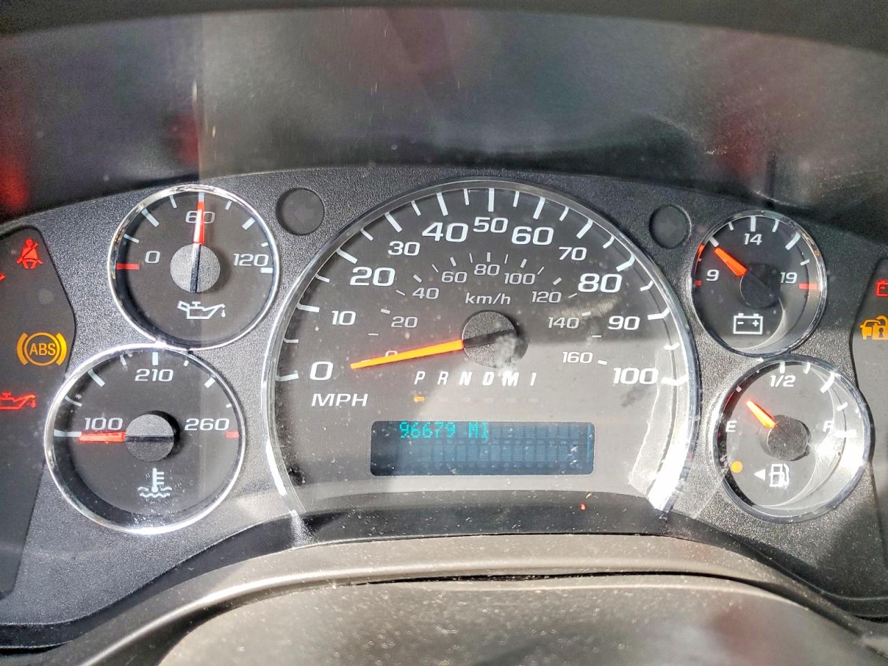 2023 GMC SAVANA G2500 photo 9