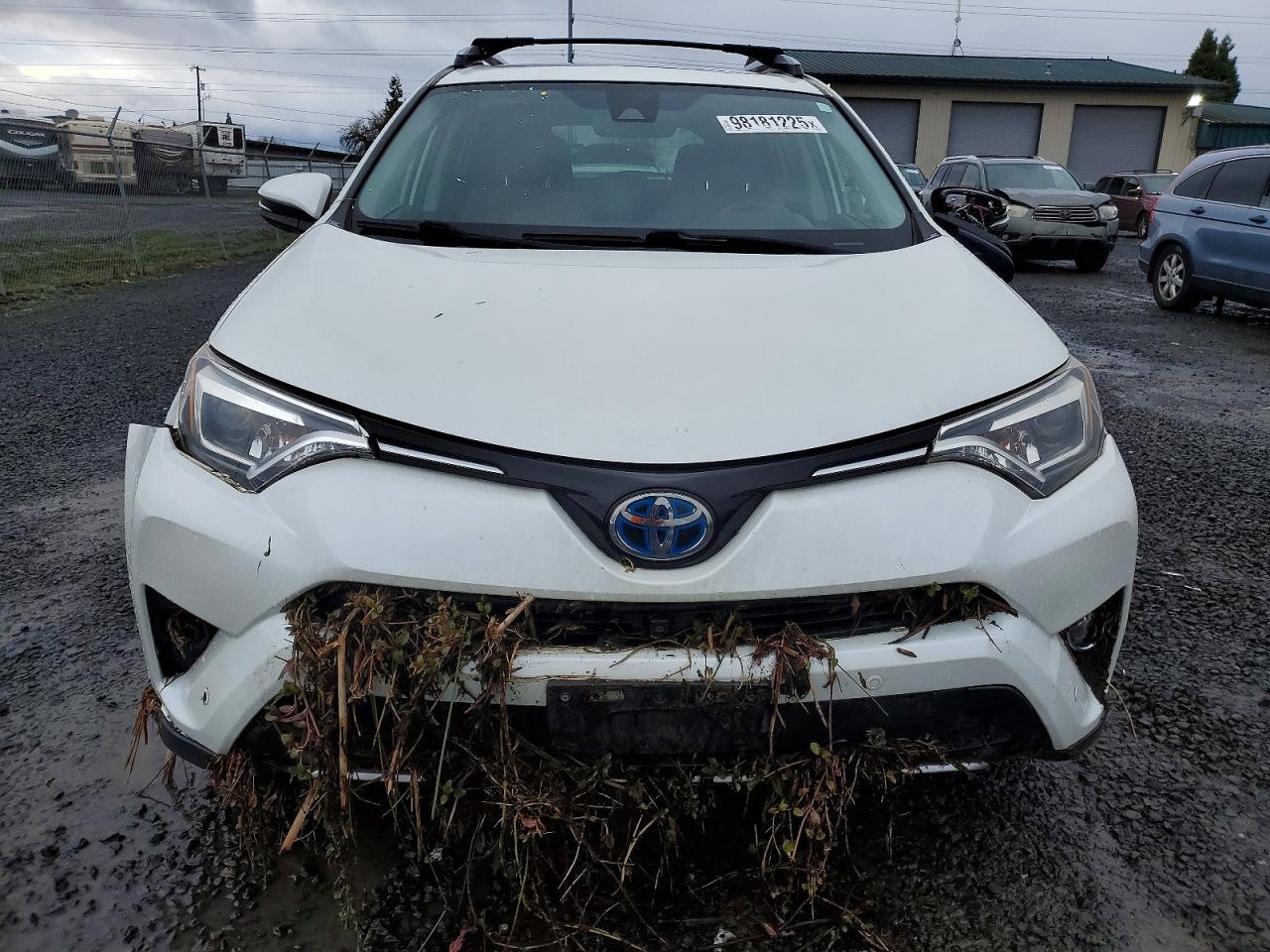 2017 TOYOTA RAV4 HV LIMITED photo 5