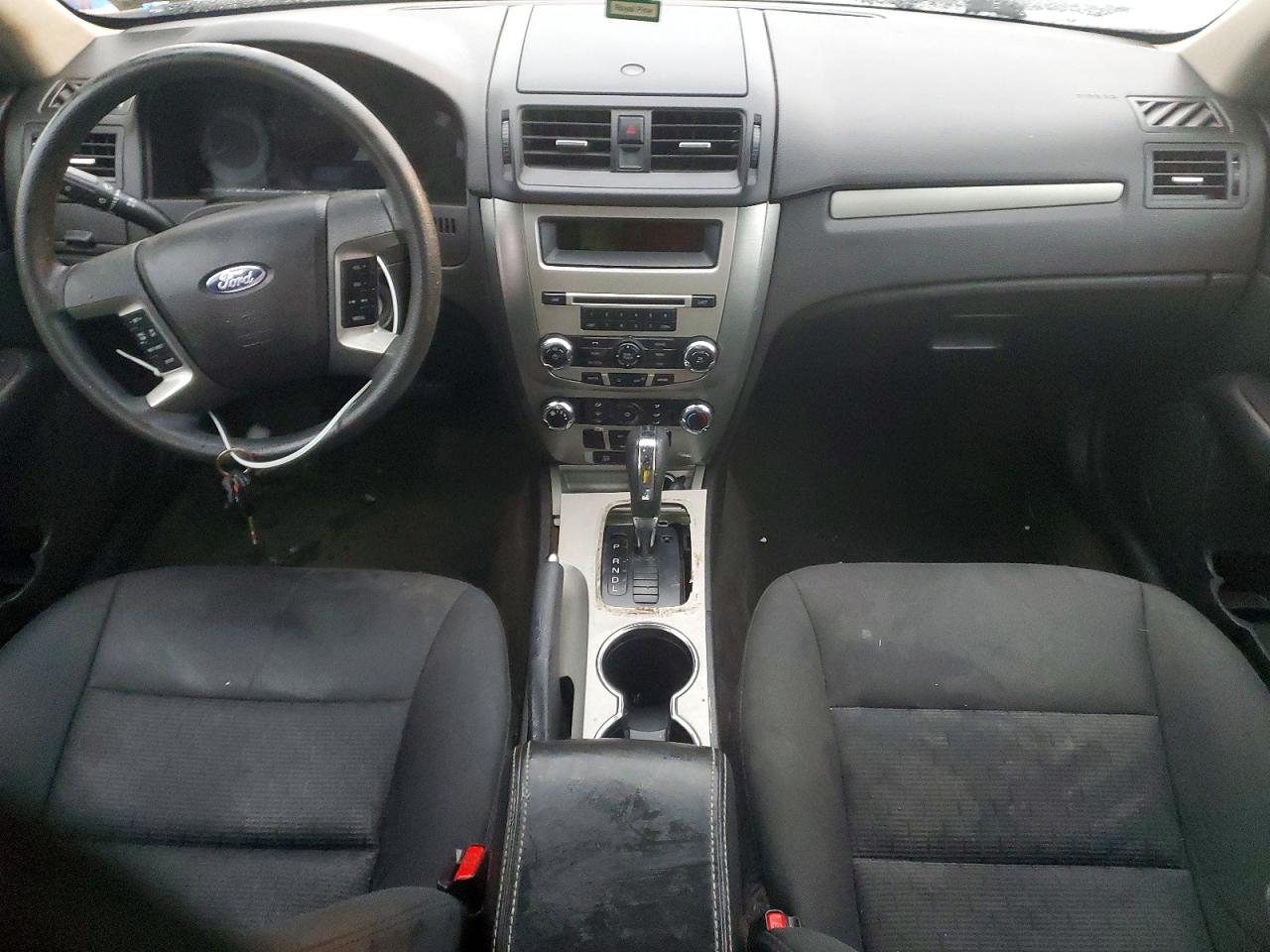 2012 FORD FUSION SE photo 8