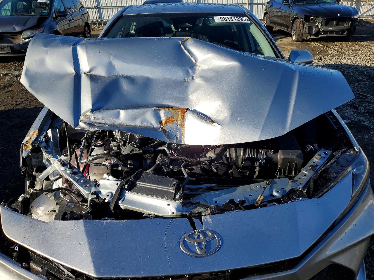 2025 TOYOTA CAMRY XSE photo 11