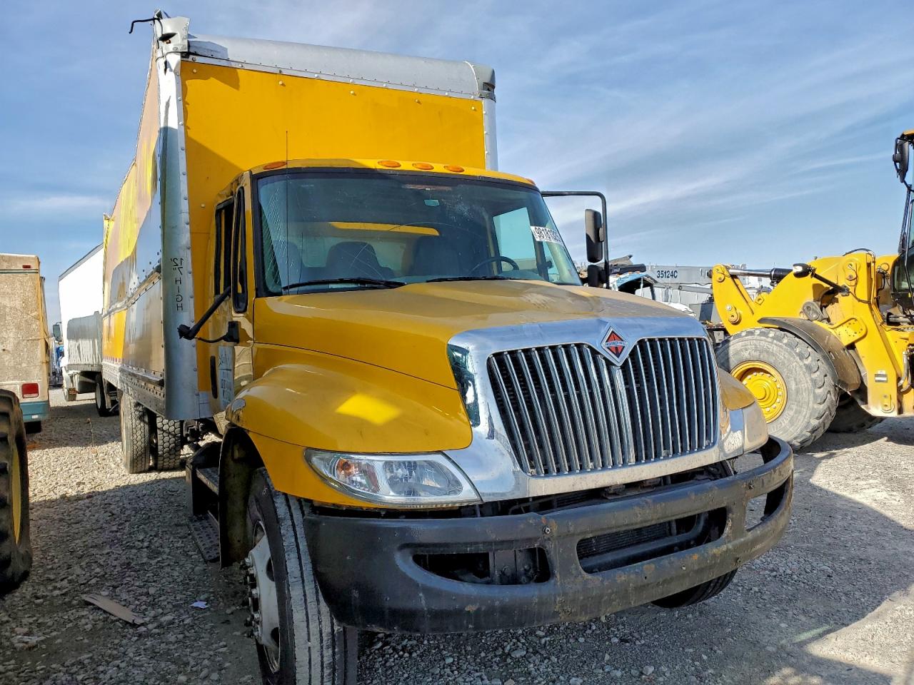 2017 INTERNATIONAL 4000