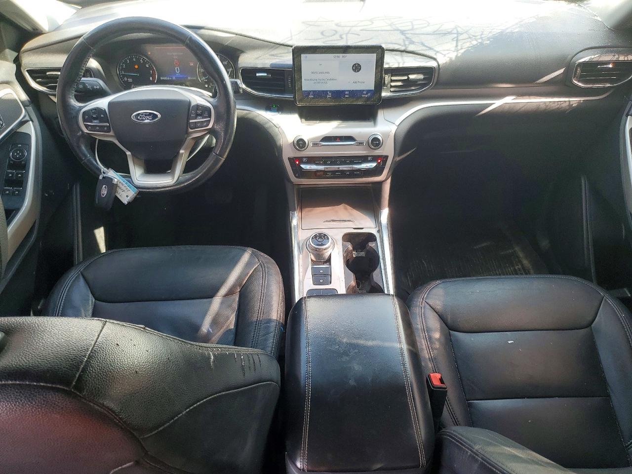 2021 FORD EXPLORER XLT photo 8