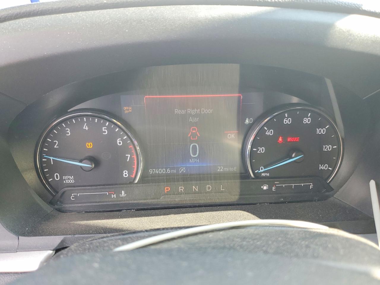 2021 FORD EXPLORER XLT photo 9
