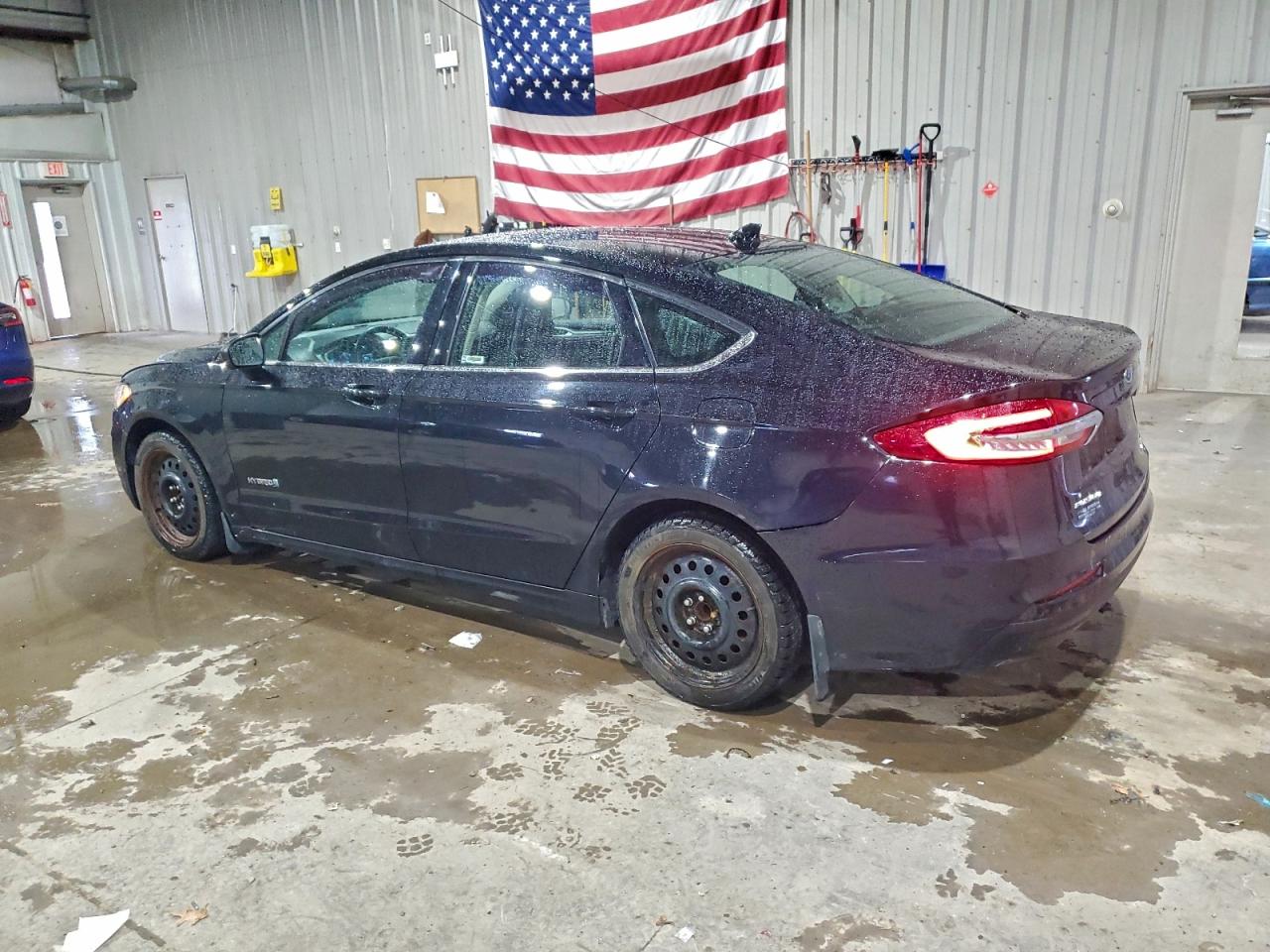 2019 FORD FUSION SE photo 2